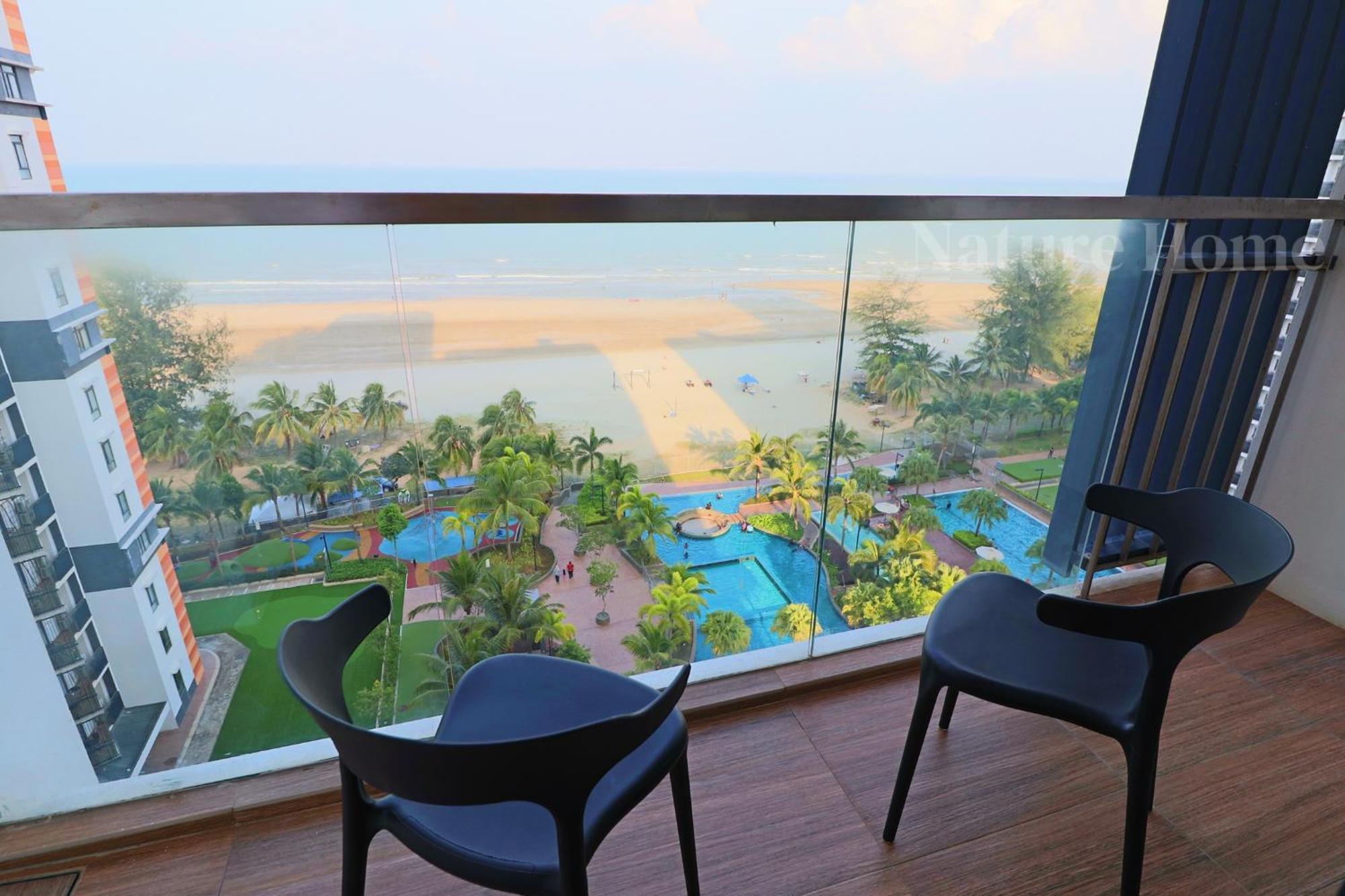 Timurbay Seafront Residences By Nature Home Kuantan Exterior foto